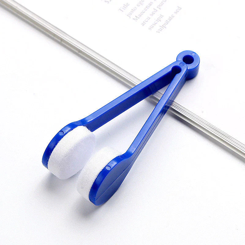 2-in-1 Microfiber Lens Cleaner
